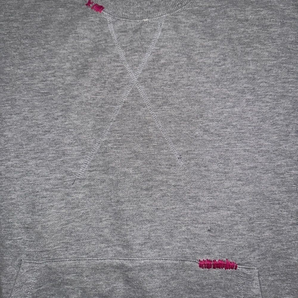 Ladies distressed Sweater - Picture 3 of 4